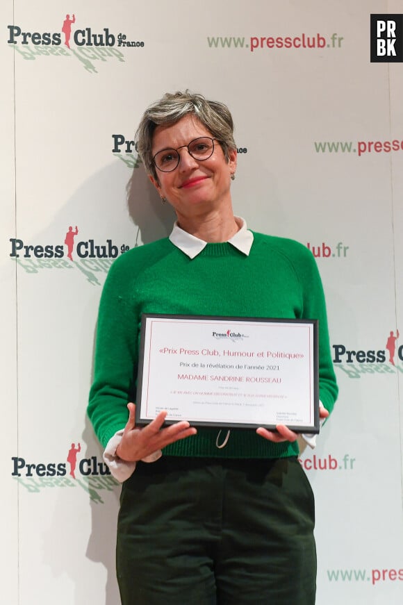 Sandrine Rousseau, Secrétaire nationale adjointe d'Europe Écologie Les Verts lors de la remise des prix "Humour et politique" du Press Club de France à Issy les Moulineaux le 7 décembre 2021.