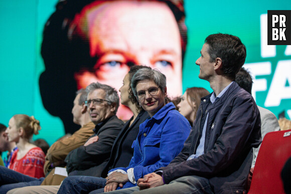 Sandrine Rousseau - Meeting du candidat Europe Écologie les Verts, Yannick Jadot à l'élection présidentielle au Zénith à Paris le 27 mars 2022. © Aurélien Morissard / Panoramic/Bestimage