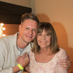 Exclusif - Matthieu Delormeau, Chantal Goya - People - Chantal Goya est en concert au Palais des Congrès à Paris le 9 octobre 2022. © Baldini / Bestimage