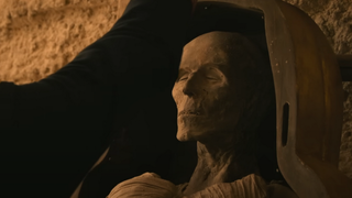 "Va t'acheter une vie" : un célèbre réalisateur fracasse un journaliste après les critiques contre son film