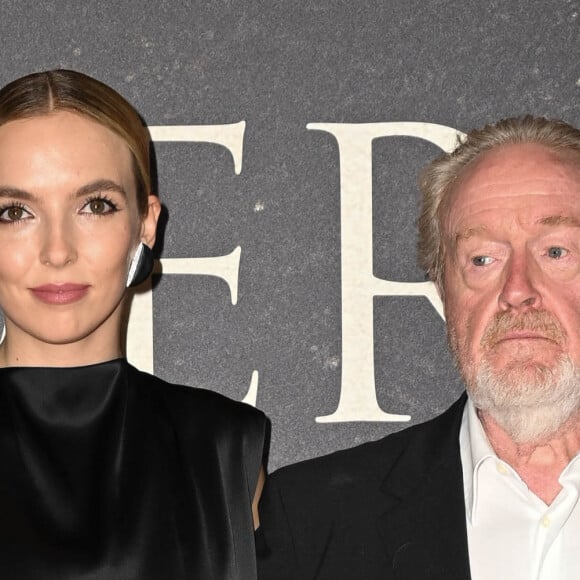 Jodie Comer et Ridley Scott - Avant-première française du film "Le Dernier Duel" au Cinéma Gaumont Champs-Élysées à Paris le 24 septembre 2021. © Coadic Guirec / Bestimage  French premiere of the movie " The last Duel" at Cinema Gaumont Champs-Élysées in Paris on 24/09/2021 