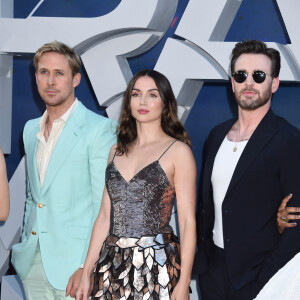 Ryan Gosling, Ana de Armas et Chris Evans - Première mondiale du film "The Gray Man" à Los Angeles le 13 juillet 2022.