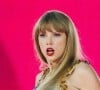 Taylor Swift serait-elle... gay ? Le prestigieux New York Times est venu questionner la sexualité de la reine des charts à travers ses propres créations. Bien mal lui en a pris !