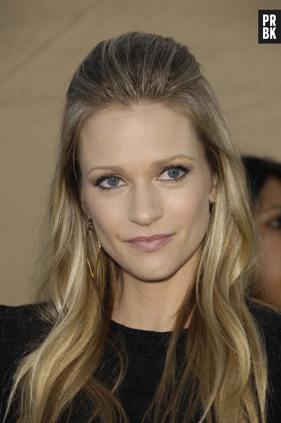 A.J. Cook - Soiree "Summer TCA 2013" a Beverly Hills, le 29 juillet 2013.  CW, CBS And Showtime 2013 Summer TCA in Beverly Hills, California on July 29th, 2013. 