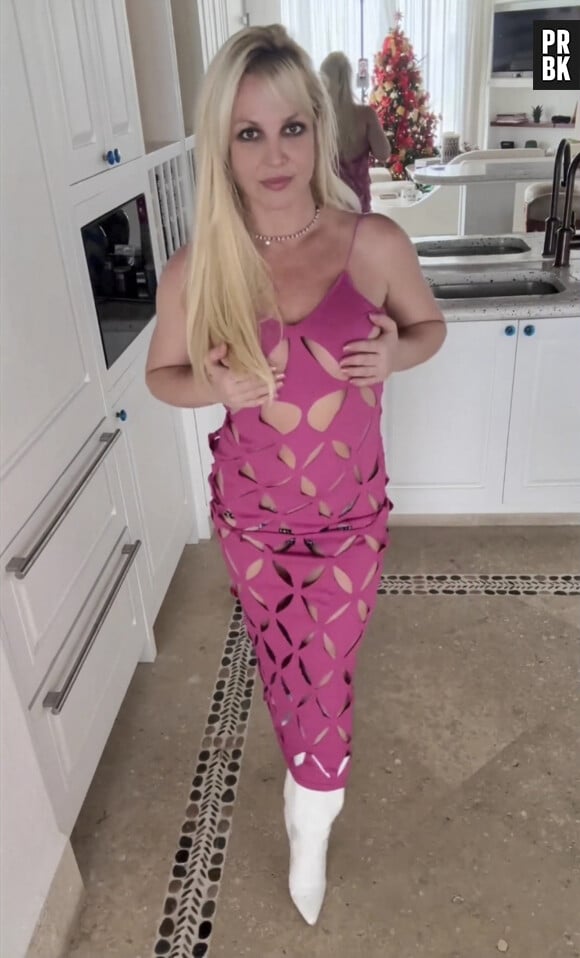 Britney Spears en robe rose sur Instagram