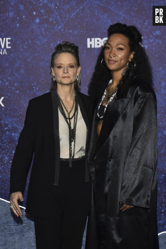 Mexico City, MEXICO - The blue carpet for the TV series premiere by HBO "True Detective: Night Country" at Cineteca Nacional in Mexico City, Mexico. Pictured: Jodie Foster, Kali Reis 