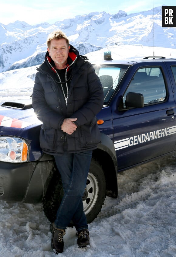 Xavier Deluc participe à son propre sauvetage dans une avalanche en marge du 21ème festival des séries télévisées de Luchon le 8 février 2019. © Patrick Bernard / Bestimage