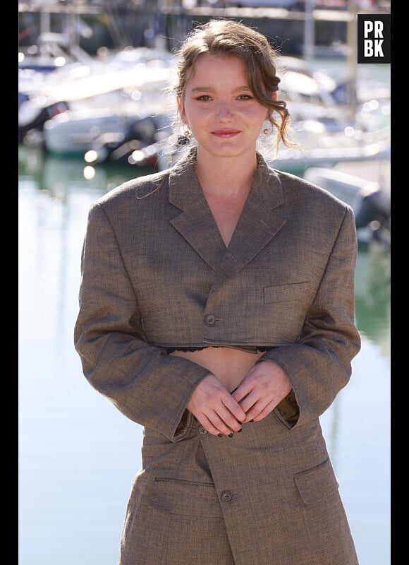 No web - Axelle Dodier ICI TOUT COMMENCE TF1 Le festival de fiction TV de La Rochelle samedi 17 septembre 2022. © Christophe Aubert via Bestimage