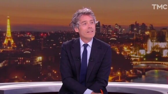 "Tu en as rien à f*utre ?!" : Yann Barthès reprend un chroniqueur de Quotidien en direct sur TMC après une erreur
