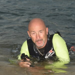 Vincent Lagaf' fait de l'hydrojet a Saint-Tropez, le 6 aout 2013.