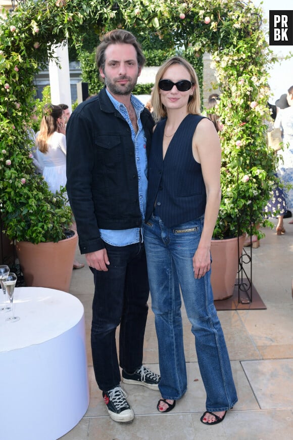 Exclusif - Ana Girardot et son mari Oscar à la soirée Jardin Secret sur le rooftop de l'hôtel The Peninsula Paris le 7 juin 2023. © Rachid Bellak / Bestimage