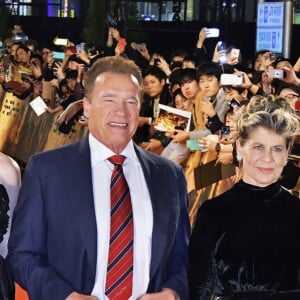 Gabriel Luna, Mackenzie Davis, Arnold Schwarzenegger, Linda Hamilton, Natalia Reyes et Tim Miller lors de la première du film 'Terminator: Dark Fate' à Tokyo au Japon, le 6 novembre 2019. © Imago / Panoramic / Bestimage