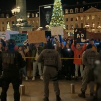 En plein tournage, une série de Netflix victime d'un violent braquage, son acteur principal se confie : "Certains ont été jusqu'à croire à un attentat"