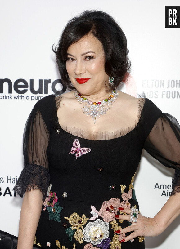 Jennifer Tilly au photocall de la soirée "Elton John AIDS Foundation" lors de la 95ème édition de la cérémonie des Oscars à Los Angeles, le 12 mars 2023. 