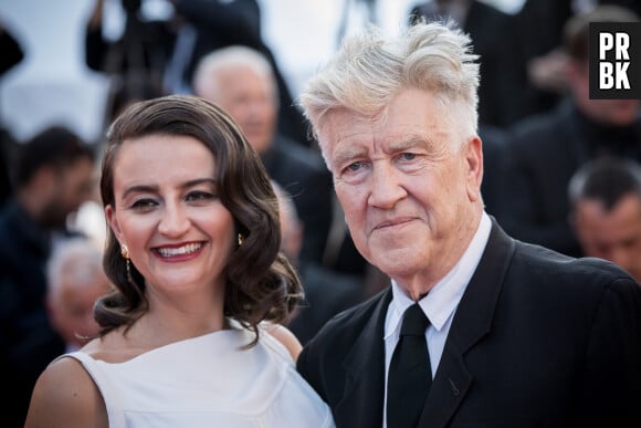 David Lynch et sa femme Emily Stofle - Montée des marches de la cérémonie de clôture du 70ème Festival International du Film de Cannes. Le 28 mai 2017. © Borde-Jacovides-Moreau/Bestimage  Red carpet of closing ceremony of the 70th Cannes International Film festival. On may 28 2017 