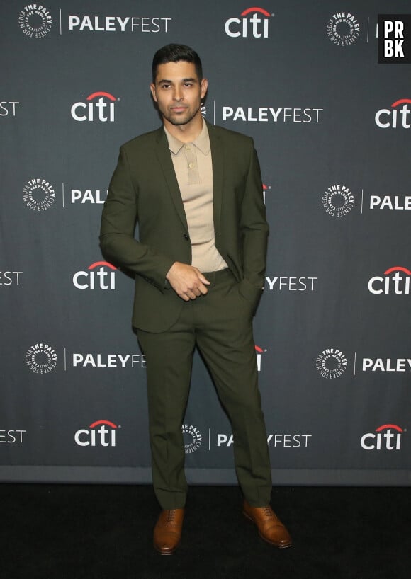 Wilmer Valderrama au photocall "A Tribute to NCIS Universe" lors du PaleyFest LA 2022 à Los Angeles, le 10 avril 2022.