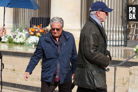 Thierry Lhermitte et Christian Clavier arrivent aux Obsèques de Michel Blanc en l'église Saint-Eustache à Paris, le 10 octobre 2024. © Moreau / Jacovides / Bestimage
Cause de la disparition de Michel Blanc : le comédien aurait fait une réaction allergique lors d'un examen médical le 3 octobre 2024, mais pas en raison d'un produit injecté pour les besoins de son échographie. C'est un antibiotique administré en cas de problème rénale qui aurait provoqué la réaction, se transformant en oedème de Quincke