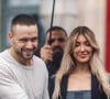 Liam Payne et sa compagne Kate Cassidy à la sortie de l'hôtel La Réserve lors de la mode femme automne / hiver 2024-2025 lors de la Fashion Week de Paris, à Paris, France, le 2 mars 2024.
Liam Payne (ancien membre des One Direction) est mort à l'âge de 31 ans, victime d'un accident. Le chanteur, qui était accompagné de sa copine, Kate Cassidy, durant ses vacances en Argentine, aurait chuté du troisième étage en basculant par-dessus le balcon de sa chambre d'hôtel.