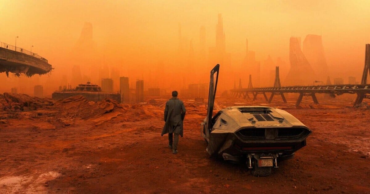 Une voiture digne d'un film de sciencefiction après le réalisateur