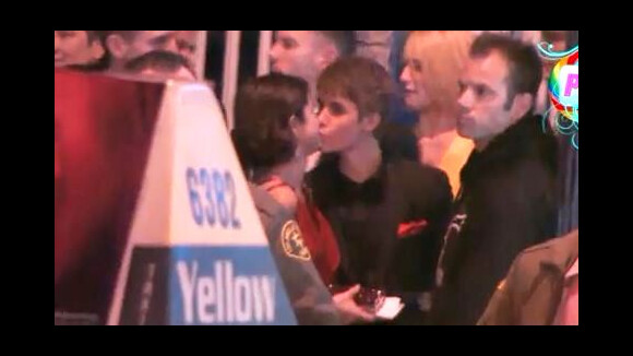 Selena Gomez et Justin Bieber ... nouvelles photos d'eux en train de s'embrasser