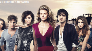 90210 saison 4 : un ex tueuse de vampire au casting