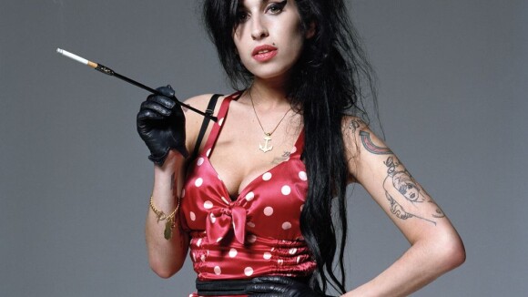 Amy Winehouse : le défilé hommage de Jean-Paul Gaultier ? Son père dit No no no