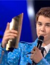 Justin Bieber reçoit un NRJ Music Awards d'honneur