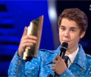 Justin Bieber reçoit un NRJ Music Awards d'honneur
