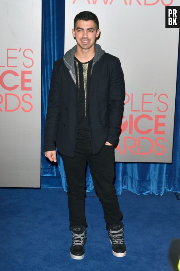Joe Jonas aux People Choice Awards