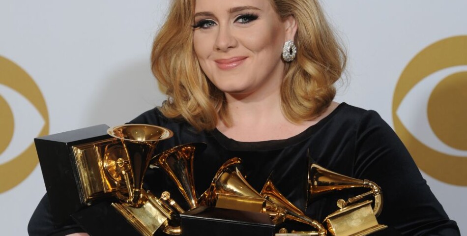Adele rafle 6 trophées aux Grammy Awards 2012