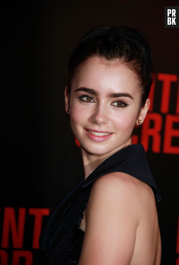 Lily Collins à Paris en septembre 2011