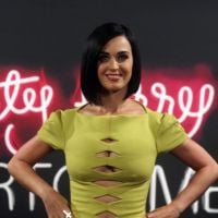 Katy Perry : la sexy girl is back, laissez passer les boobs ! (PHOTOS)
