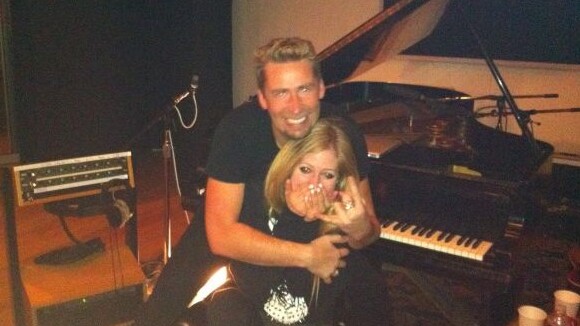 Avril Lavigne : fiancée à son nouveau boyfriend célèbre !