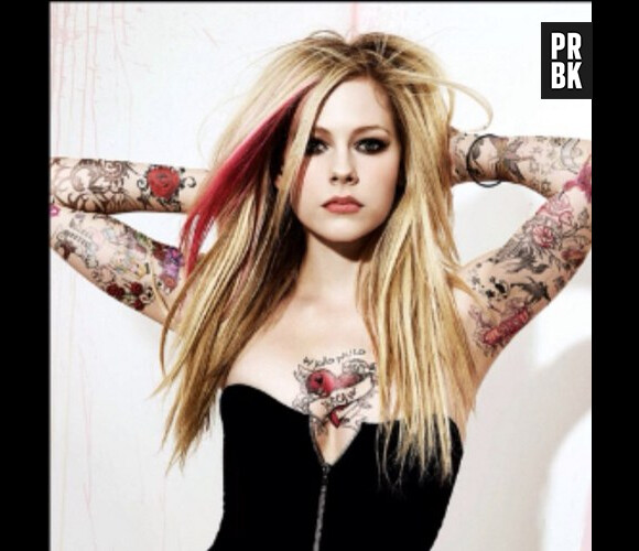 Avril Lavigne retente le mariage !