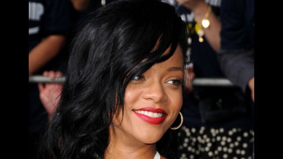 Rihanna VS Karrueche Tran : la guerre continue pour décrocher le coeur de Chris Brown ! (PHOTOS)