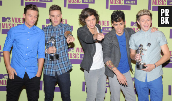 Les One Direction au top avec leurs trophées