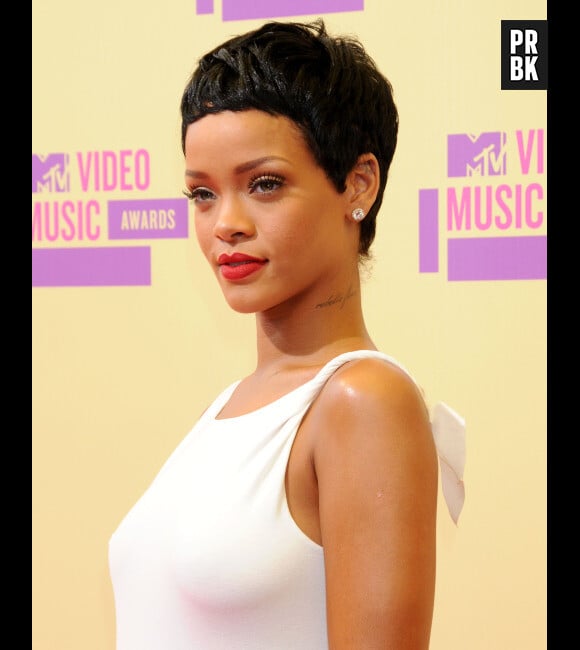 Rihanna n'a pas fait la faux-cul aux MTV VMA 2012 !