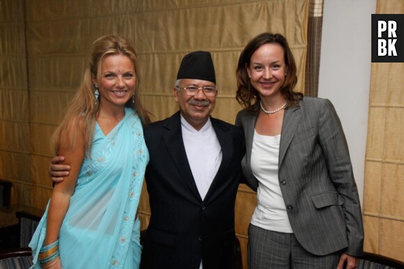 Geri Halliwell : Ravissante en sari lors de sa visite au Népal