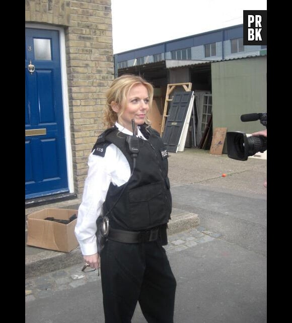 Geri Halliwell : Sexy en tenue de policière