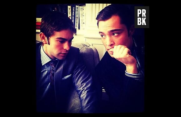 Ed Westwick et Chace Crawford penseurs