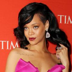 Rihanna en mode mère Noël avec Adele et son bébé