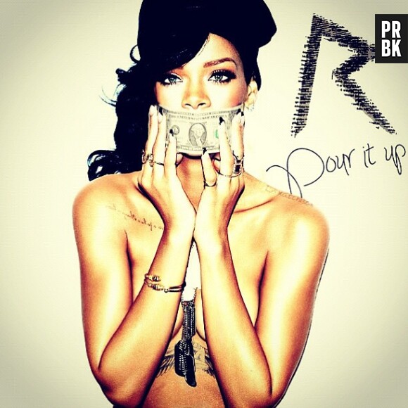 Rihanna frappe fort pour la pochette de son dernier single !