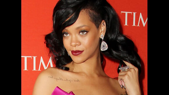 Rihanna : Elle défend (encore) Chris Brown sur Twitter !