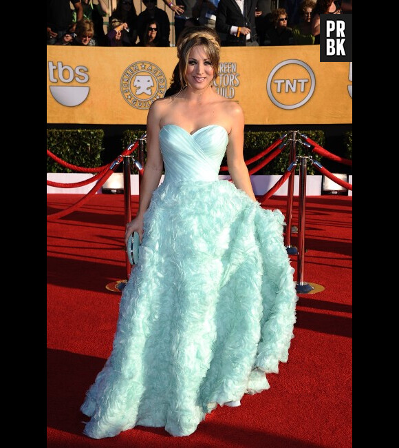 Kaley Cuoco animera les People's Choice Awards