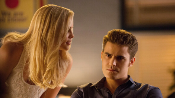 The Vampire Diaries saison 4 : Rebekah passe à l'action et le père de Bonnie débarque (SPOILER)