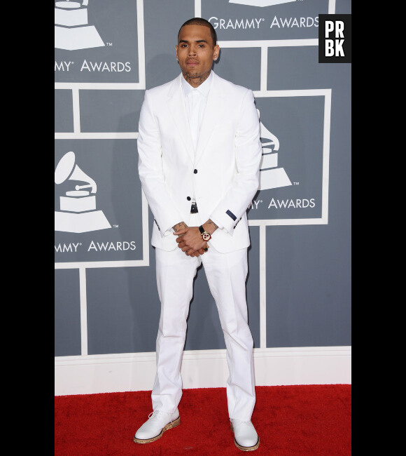 Chris Brown, beau gosse sur le tapis rouge des Grammy Awards 2013