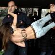 Les Femen ont voulu perturber le vote de Berlusconi