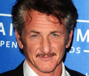 Sean Penn pleure un ami.