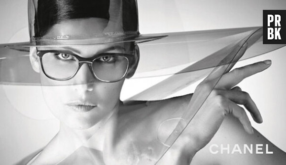 Laetitia Casta est le visage de la ligne eyewear Chanel 2013