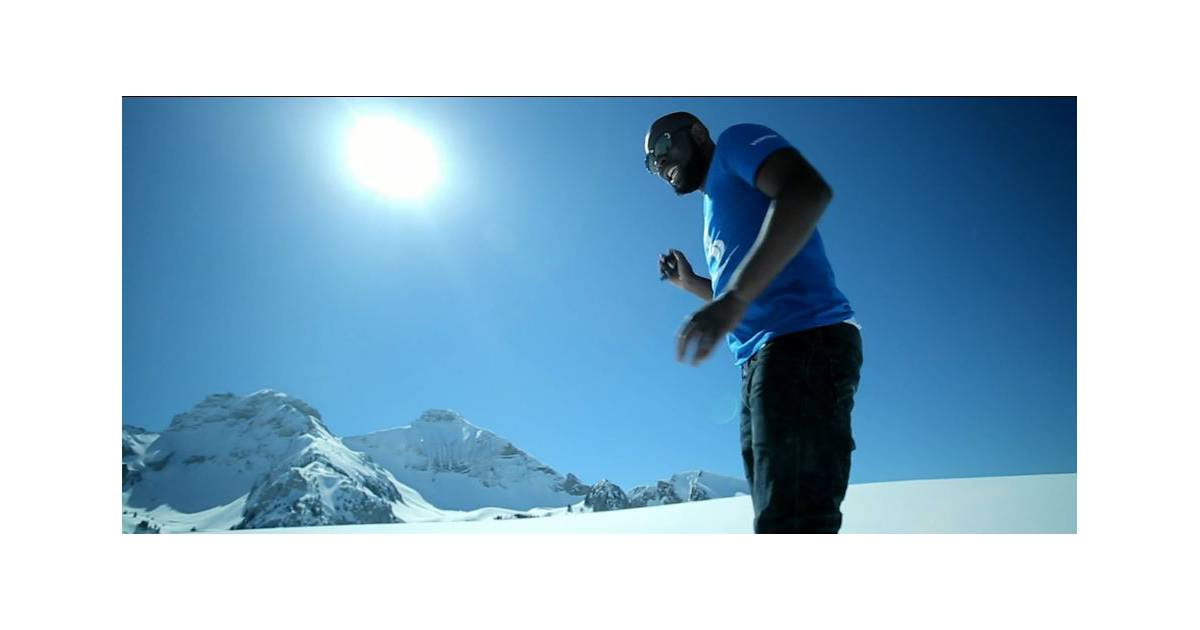 Maitre Gims exprime ses ressentis en tant qu'artiste dans le clip de J ...